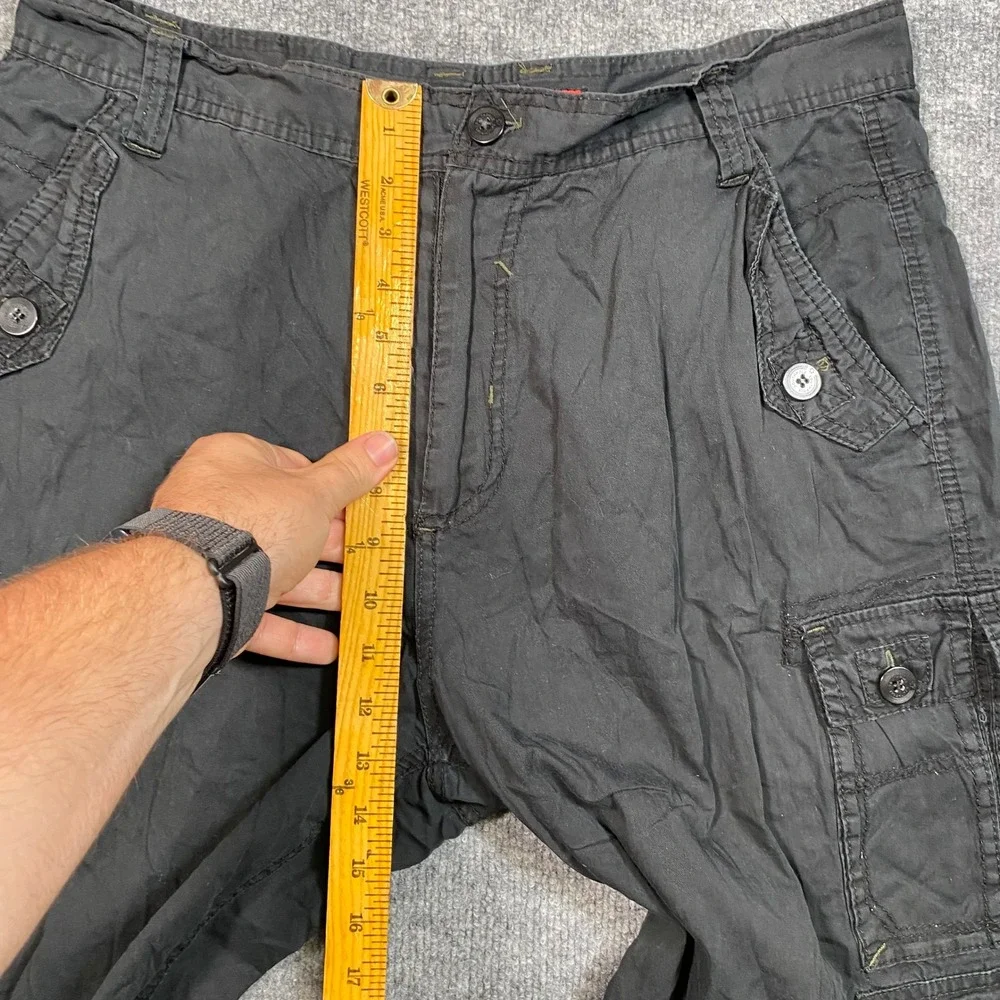 Southpole Mens Black Cargo Shorts Size 36 Relaxed Fit Cotton Utility Streetwear